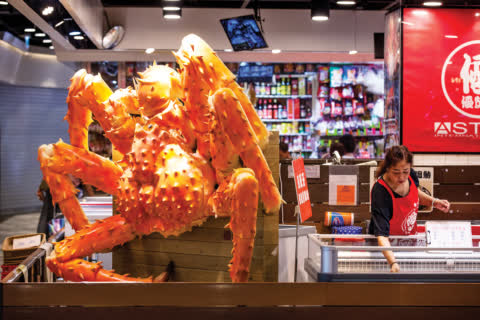 A new and eye-catching way to attract customer is found in Link REIT fresh markets. A new and eye-catching way to attract customer is found in Link REIT fresh markets.