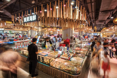 Link REIT improves the lives of neighbourhoods around the fresh markets by revitalising it. Link REIT improves the lives of neighbourhoods around the fresh markets by revitalising it.